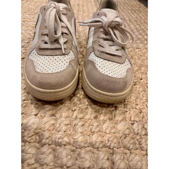RARE Madewell x Veja™ V-10 Sneakers in Animal Print Leather, $150 Sz 7/7.5 - Picture 4 of 7